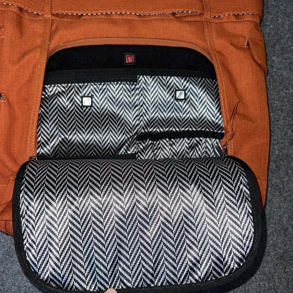 OGIO Melrose Tote Black Laptop Bag Handled Large Buttons Bow Multi-Pocket